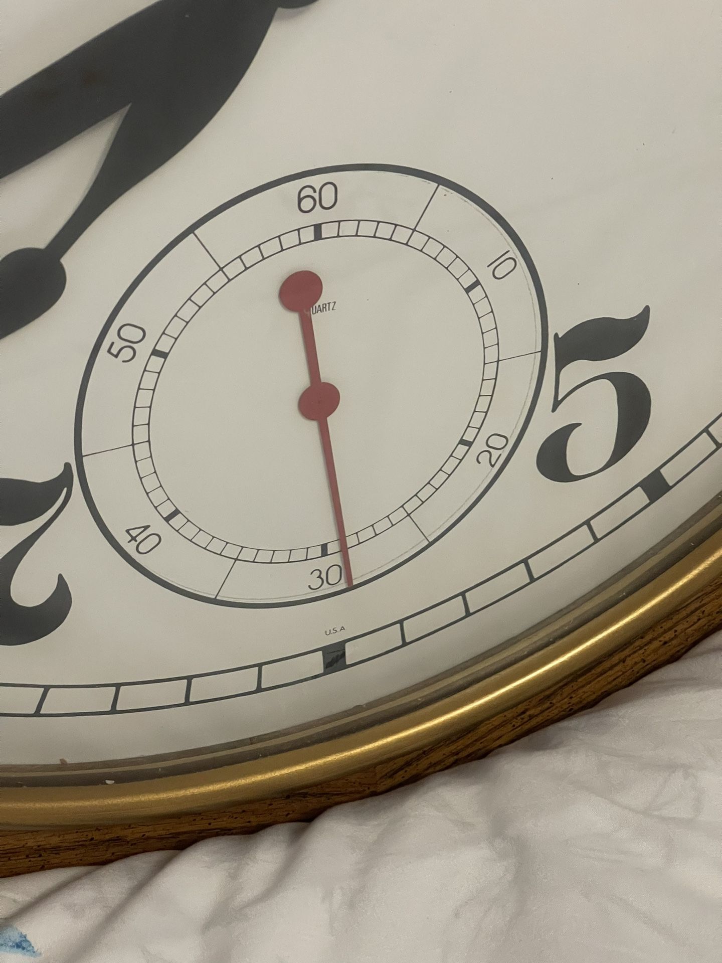 Howard Miller Clock 622-757 Wall Clock (not Working) Vintage for