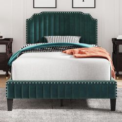 King Platform Bed Frame, Upholstered King Bed with Velvet Curved Headboard and Nailhead Trim