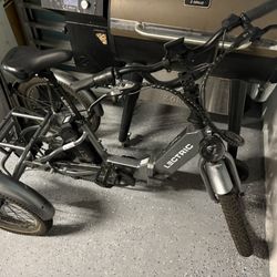 Electric Tricycle 