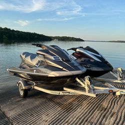 2012 & 2007 Yamaha Jet skis