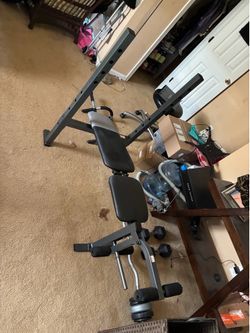 Versatile weight bench