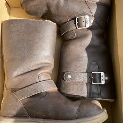 Authentic Brown Women’s UGG Boots In original box