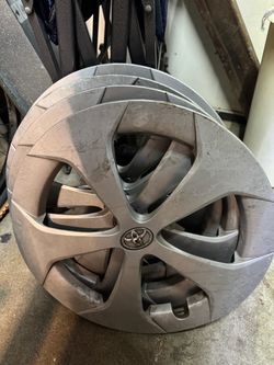 Toyota Prius Hubcaps $20 obo