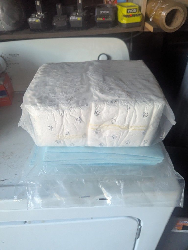Dog Diapers And Pee Pads