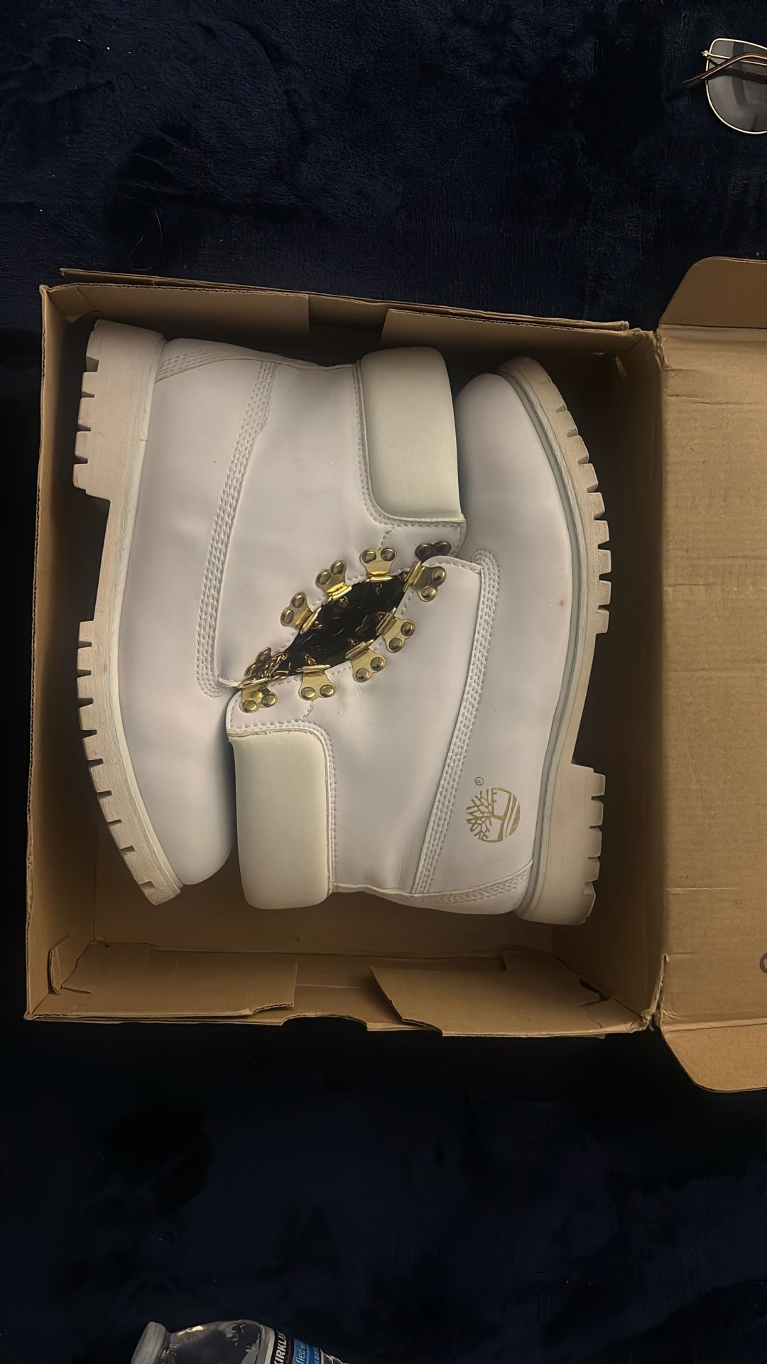 Rare Round Gold Toe Timberland White Boots Size 10