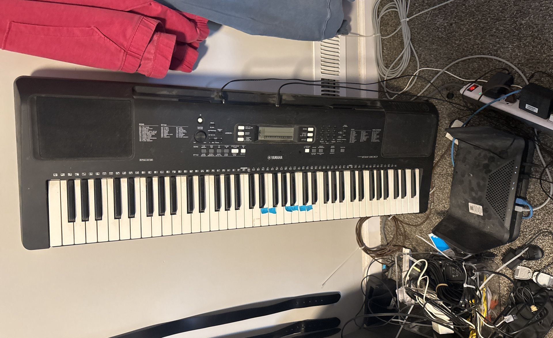 Yamaha Keyboard PSR-EW300