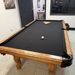 American Heritage 8’ Billiards Table