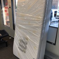 12 inch twin hybrid withBox spring