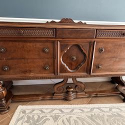 1920s Antique Dining Room Set