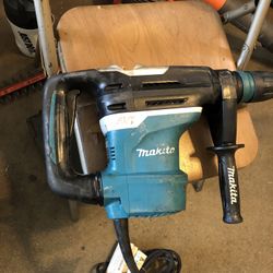 AVT-Makita Rotary Hammer Drill 