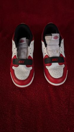 Pre-owned Jordan 312 Size 2 Y