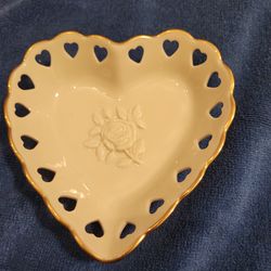 LENOX Trinket Dish Heart Shaped Heart Cut Outs Ivory & Gold Embossed Rose USA