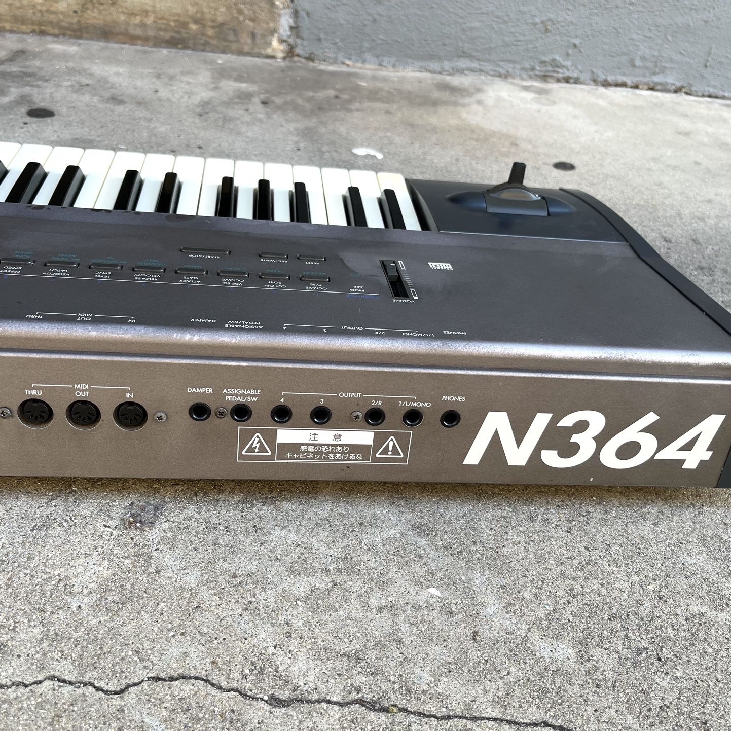 Korg N364 Keyboard Piano Synthesizer 