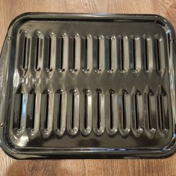 Premium Broiler Pan and Roasting Rack
16.5x13 in, good condtion