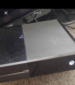 Xbox one older model in new condition