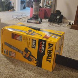 Dewalt Flex Volt 20 Inch Chainsaw