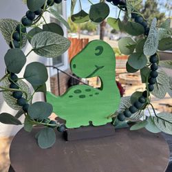 Dinosaur Centerpieces 