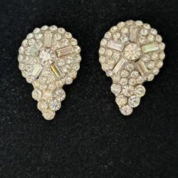 Vintage Pair Of Fur Clips