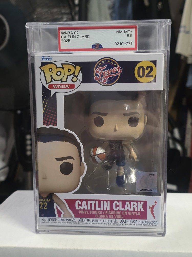 2025 FUNKO POP 02 CAITLIN CLARK Graded PSA 8.5