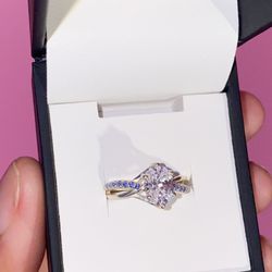 💍 Elegant Halo Engagement Ring ✨ Size 5.5 – Silver & Blue Accent Stones