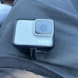 GoPro Hero 7 (White)