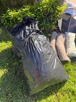 ***FREE*** men’s woman’s clothing, box of rags, runners Knick knacks