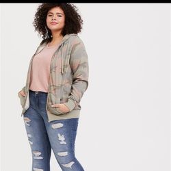 Torrid Sweater Size 0