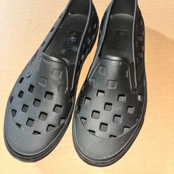Vans Trek Slip-on Black