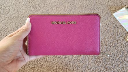 Michael Kors wallet