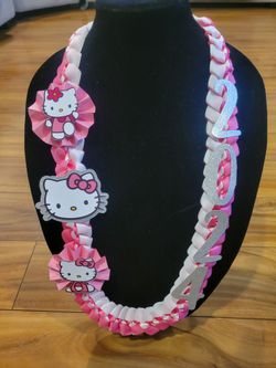Hello kitty leis