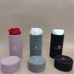 Singles Rose Box
