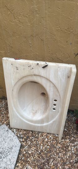 Bathroom sink