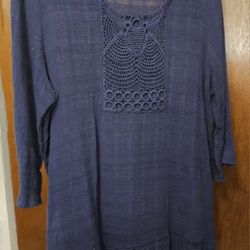 Navy Blue Women's Size Large Cotton Top With Lace Design