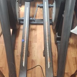 Nordic Track Eliptical Almost New