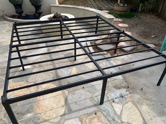 LIKE NEW - Standard KING Size Platform Bed Frame