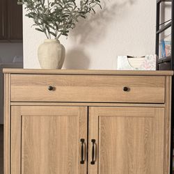 Scarlett Sideboard Cabinet With 5 Drawers And 4 Doors, Vintage Wood Grain Design, Buffet Cabinet With Storage, Coffee Bar For Dinning Room, Kitchen An