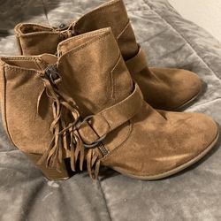 Brown Boots size 11