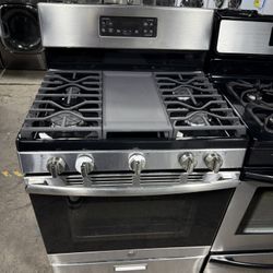 GE Stainless steel 5 burner range stove 