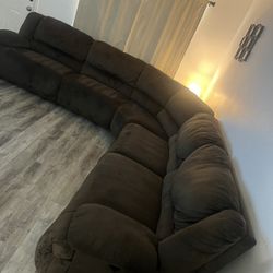 Electric Reclining Sofas 