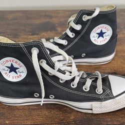 Converse Chuck Taylor All Star High size Mens 5.5 Women's 7.5 just $25 xox