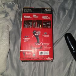 Milwaukee  M18fuel Impact Wrench