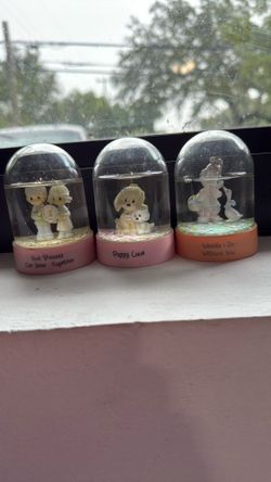 Precious Moments Snow Globes 💗Set Of 3~ Vintage~Collectibles 