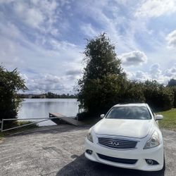 2011 Infiniti G37 Sedan