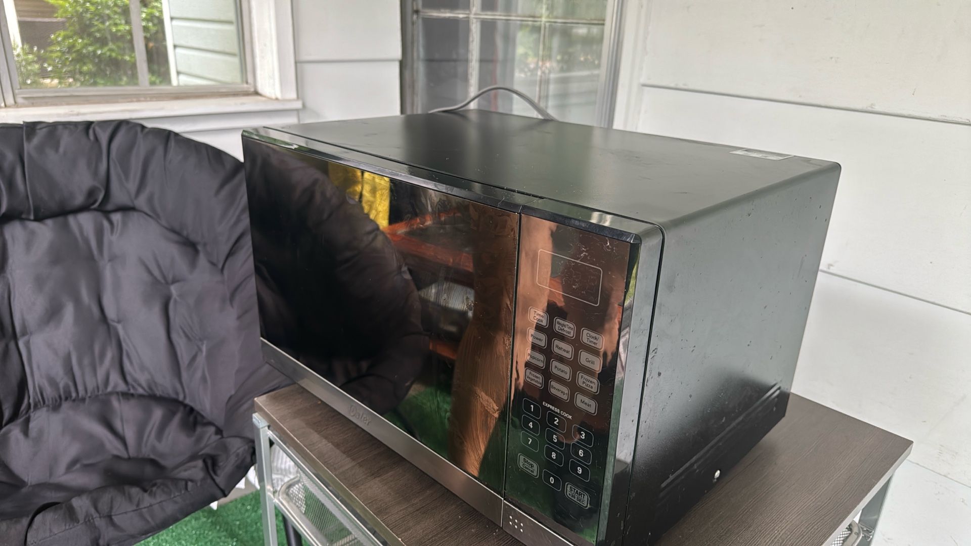 Microwave 1000 Watts