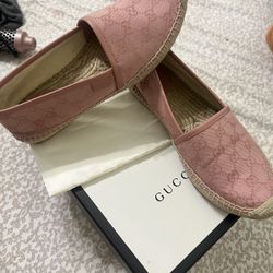 Women GUCCI Sandals 