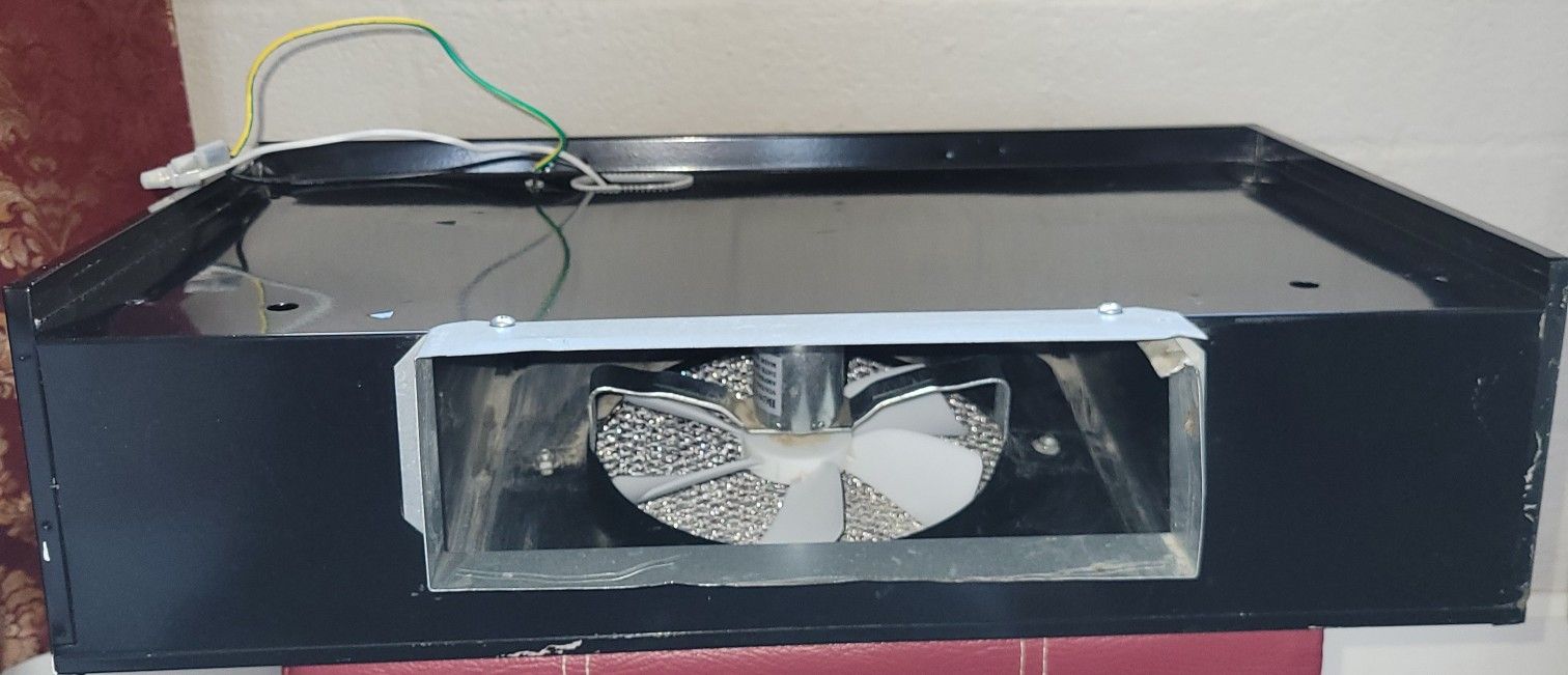 RV Jensen range hood with fan and light for Sale in Las Vegas, NV OfferUp