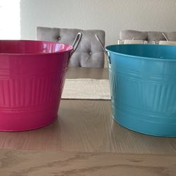 Metal Buckets 