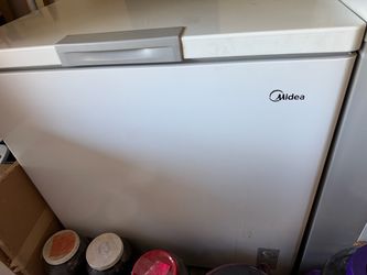 Midea chest freezer