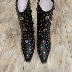 Women’s Boots