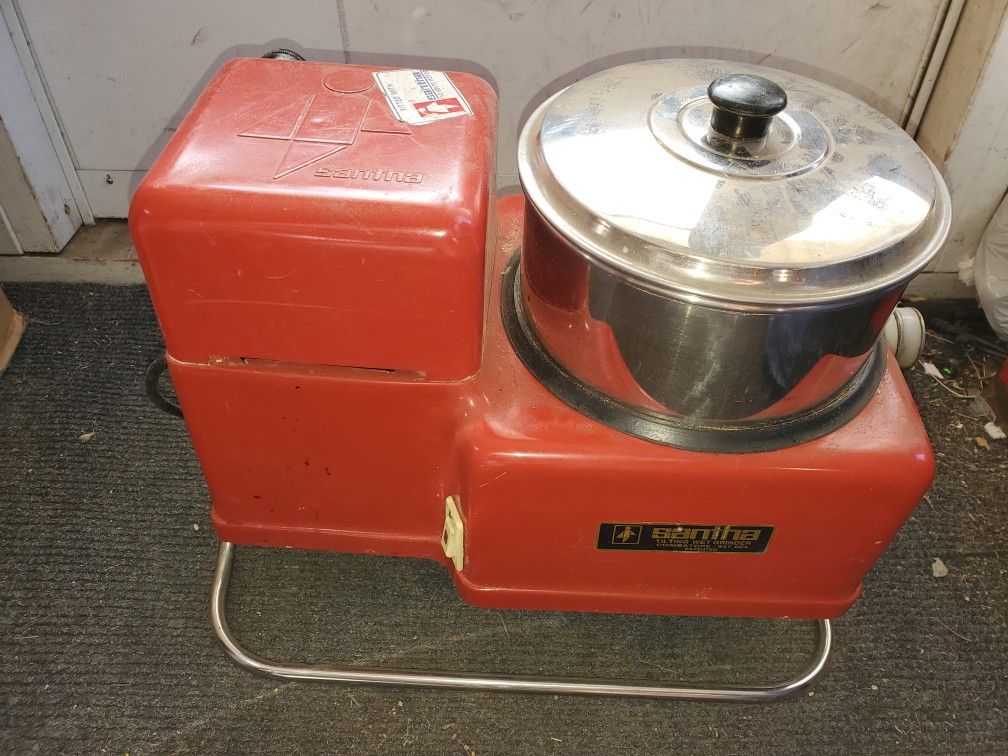 SANTHA TILTING WET GRINDER